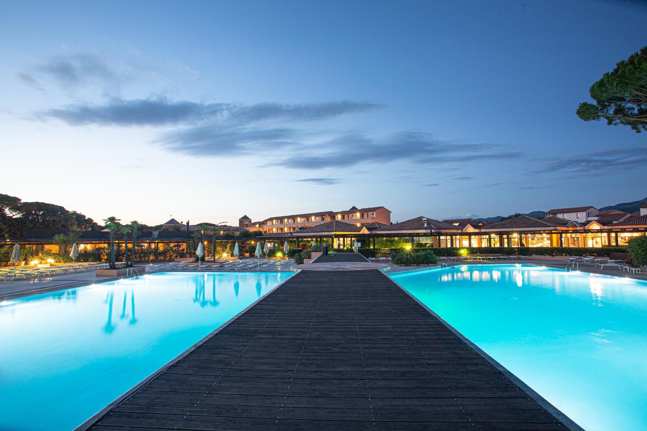 Garden Toscana Resort San Vincenzo Exterior foto